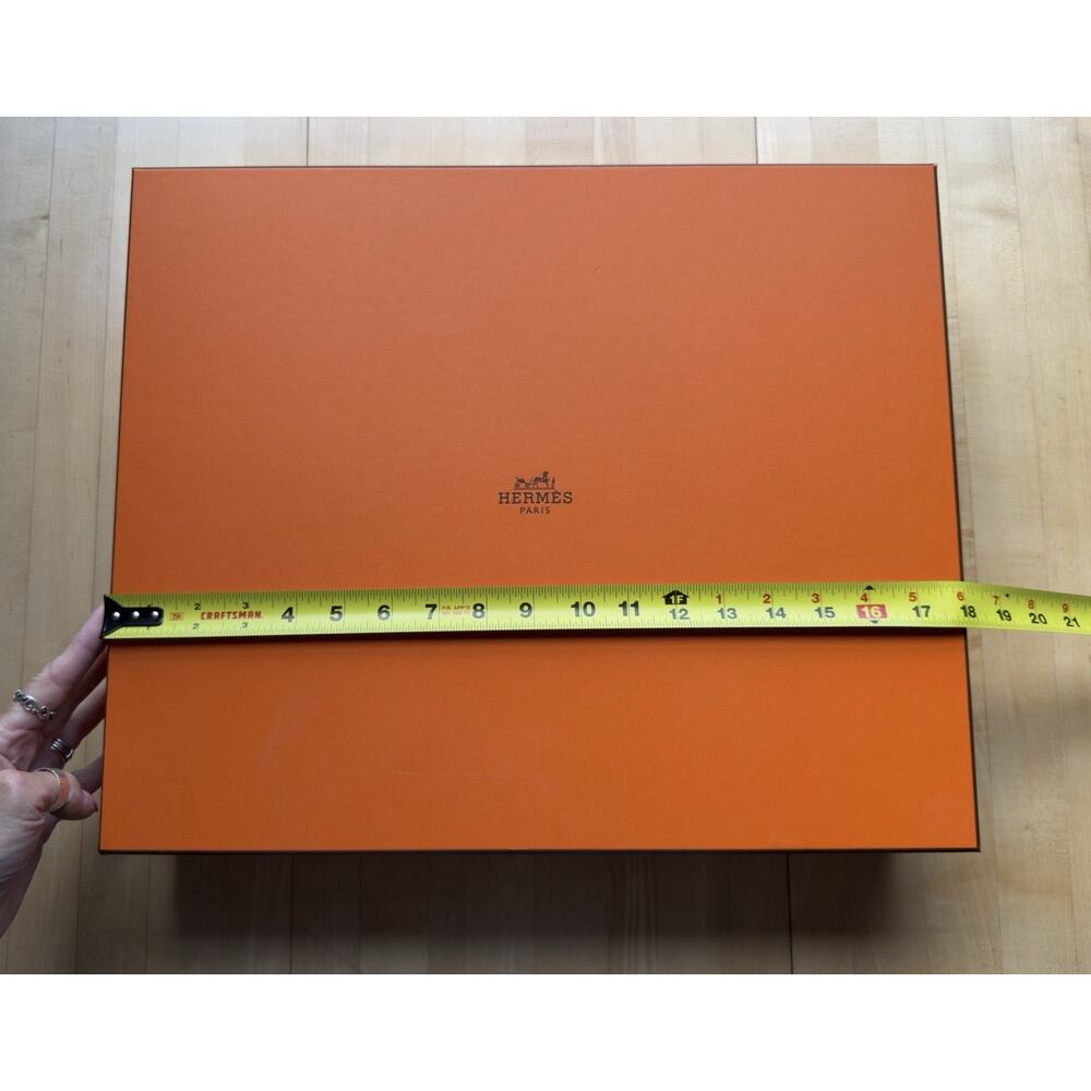 Authentic Hermes Paris Large Orange Gift Box 18" x 15" x 4" with Ribbon & Tissue - Picture 8 of 10